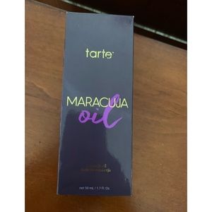 Tarte Maracuja oil